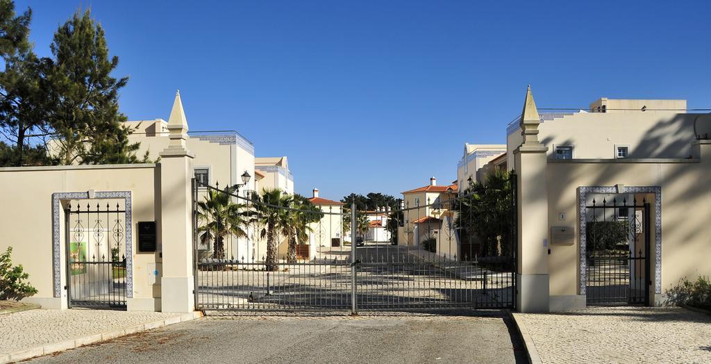 Praia Del Rey Bythe Pools Praia del Rei Luaran gambar